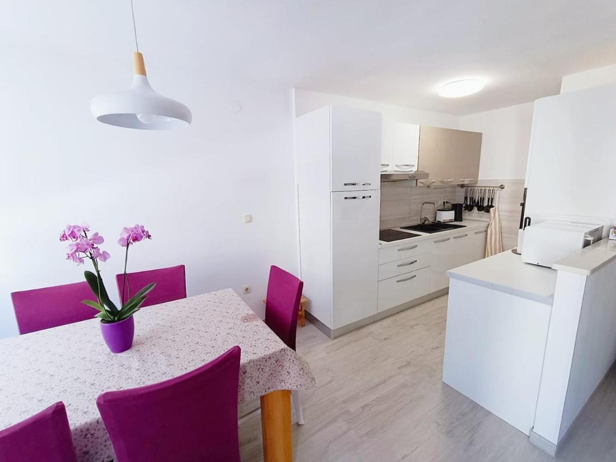 Apartment Glavaric 오미스 외부 사진